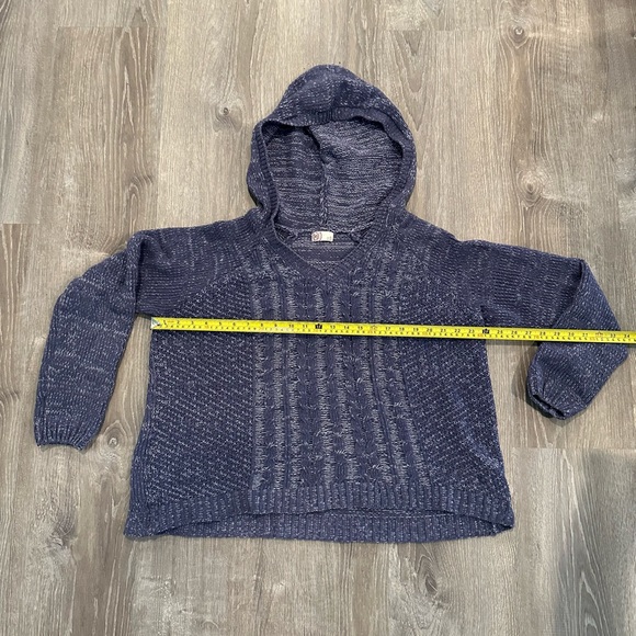 Cute Hooded SO Dusty Purple/Blue Sweater Size XL - Picture 4 of 7